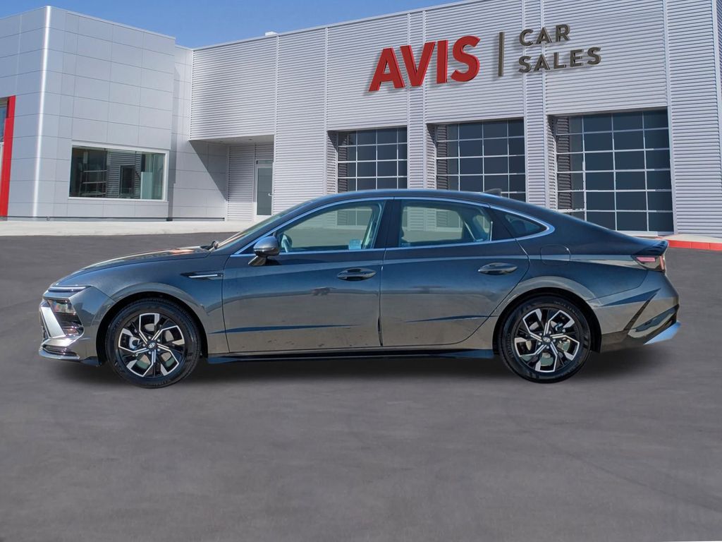 Thumbnail: 2025 Hyundai Sonata - 10