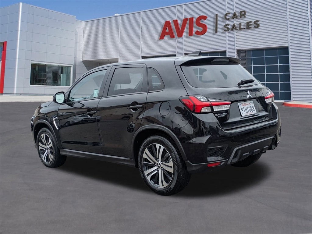 Thumbnail: 2025 Mitsubishi Outlander Sport - 9