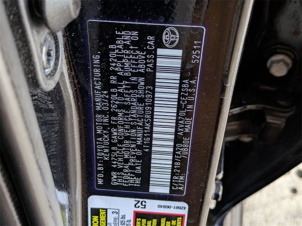 Thumbnail: 2024 Toyota Camry - 32