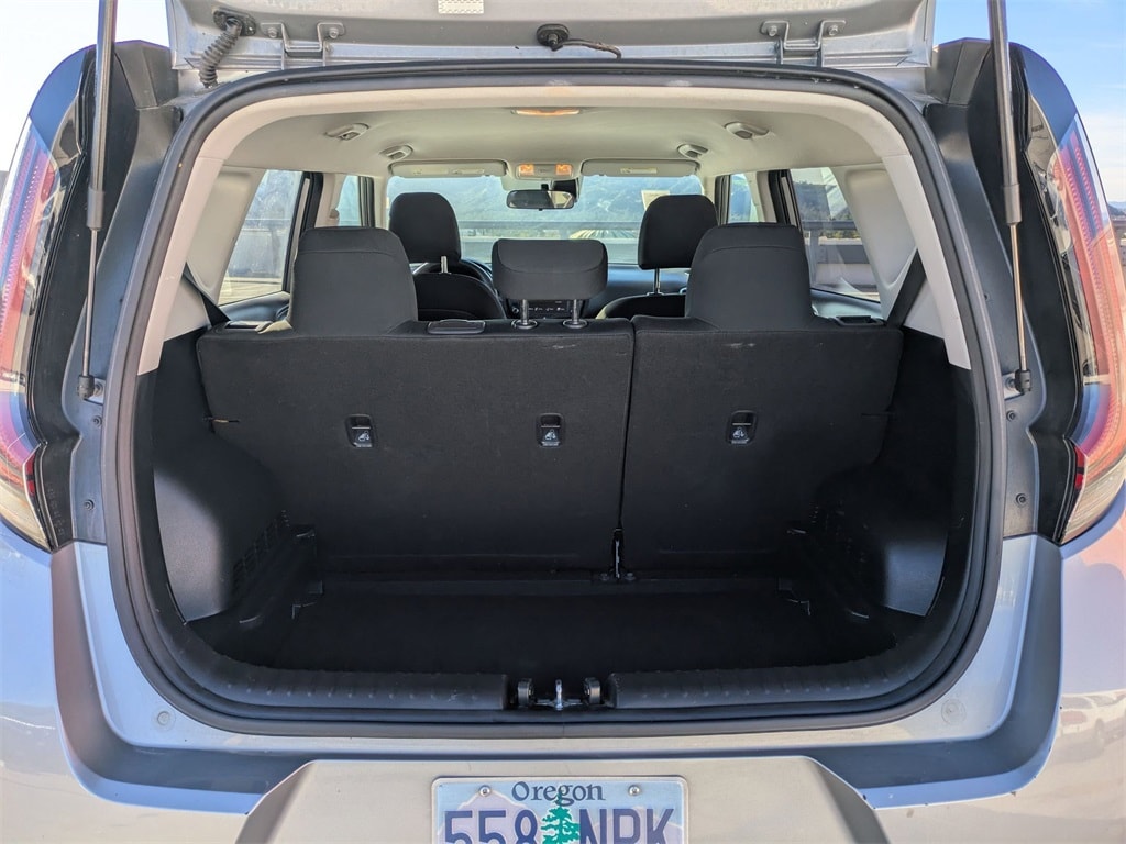 Thumbnail: 2023 Kia Soul - 30