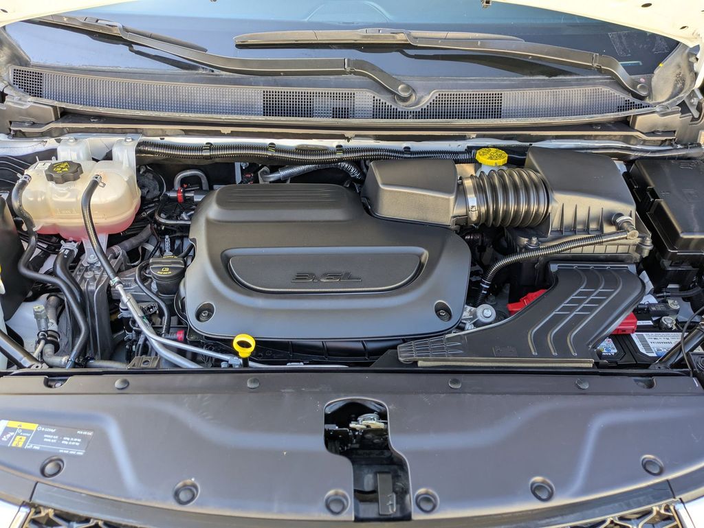 Thumbnail: 2024 Chrysler Pacifica - 31