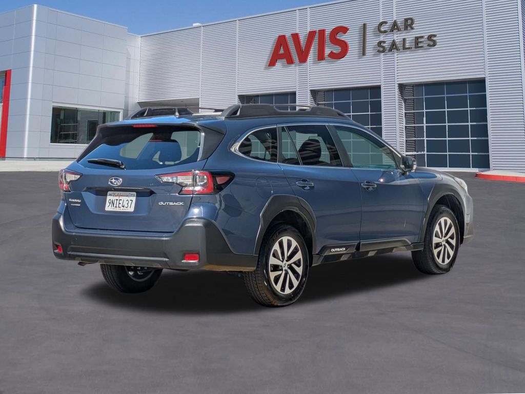 Thumbnail: 2025 Subaru Outback - 5