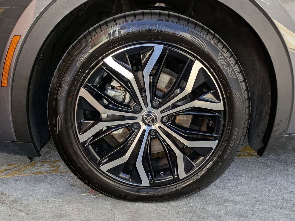 Thumbnail: 2024 Toyota Crown - 31