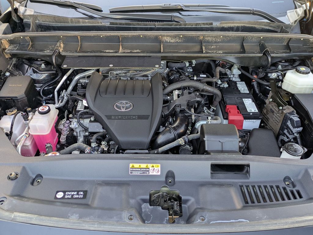 Thumbnail: 2024 Toyota Highlander - 30