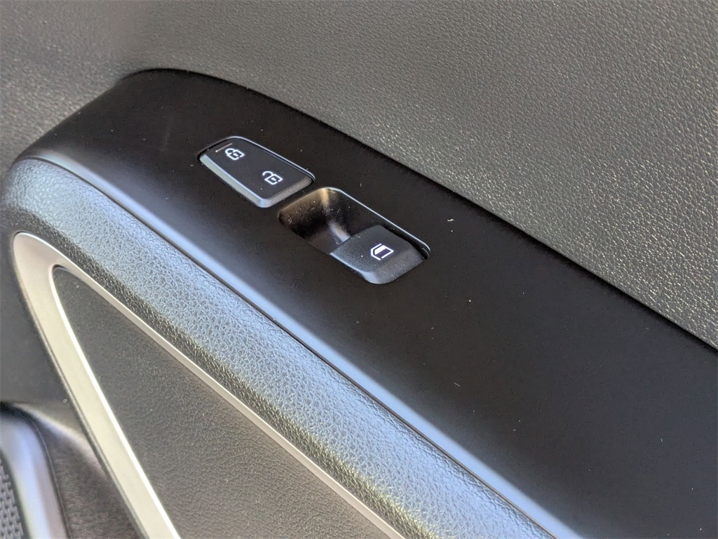 Thumbnail: 2023 Kia Soul - 35