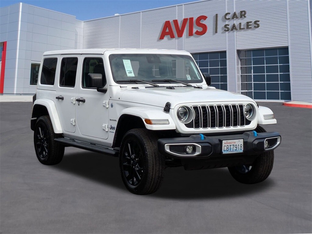2024 Jeep Wrangler Sahara 4xe photo 3