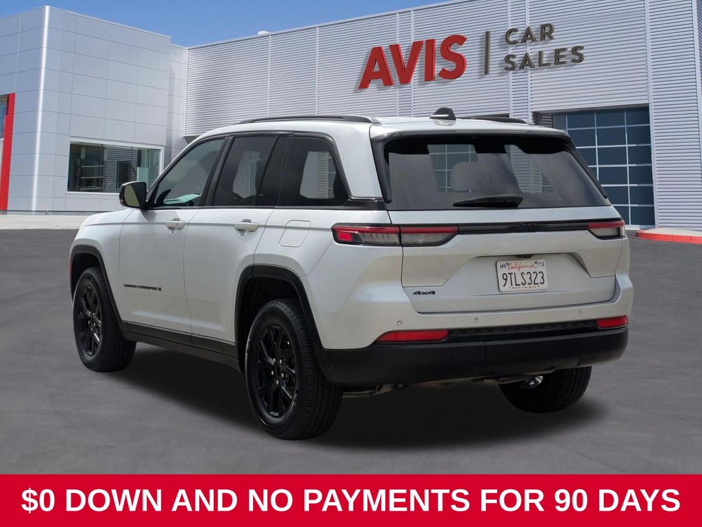 Thumbnail: 2025 Jeep Grand Cherokee - 9