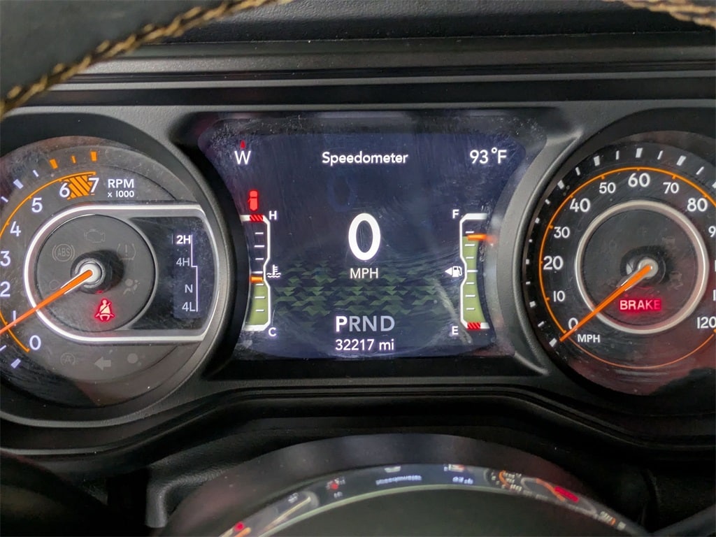 Thumbnail: 2024 Jeep Wrangler - 22