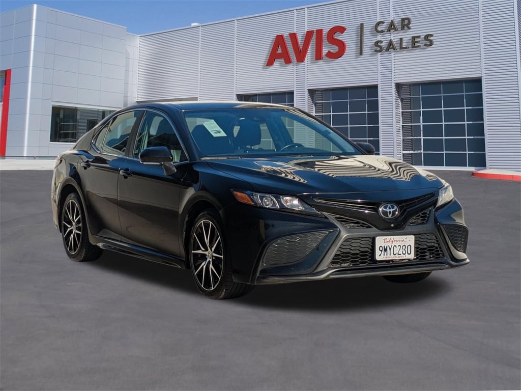 Thumbnail: 2024 Toyota Camry - 3