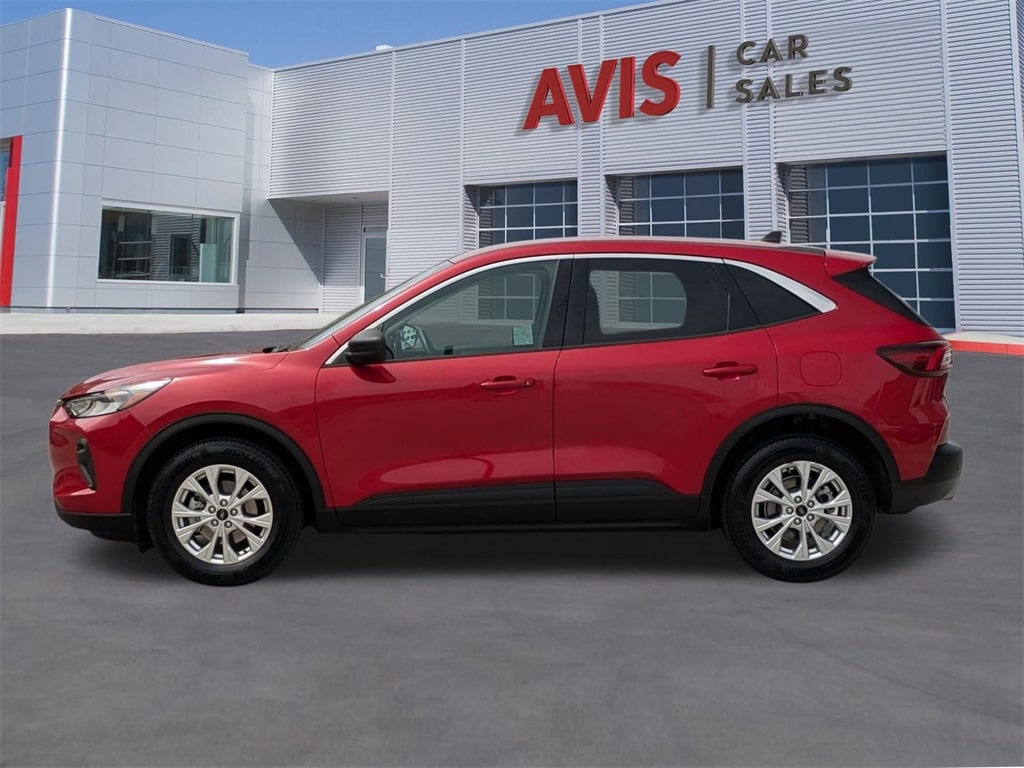 Thumbnail: 2023 Ford Escape - 10