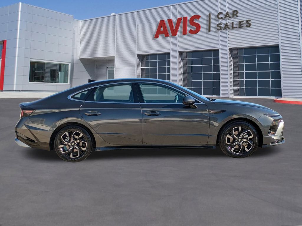 Thumbnail: 2025 Hyundai Sonata - 5