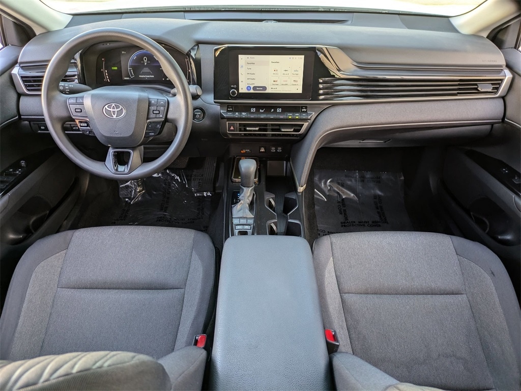 Thumbnail: 2025 Toyota Camry - 25