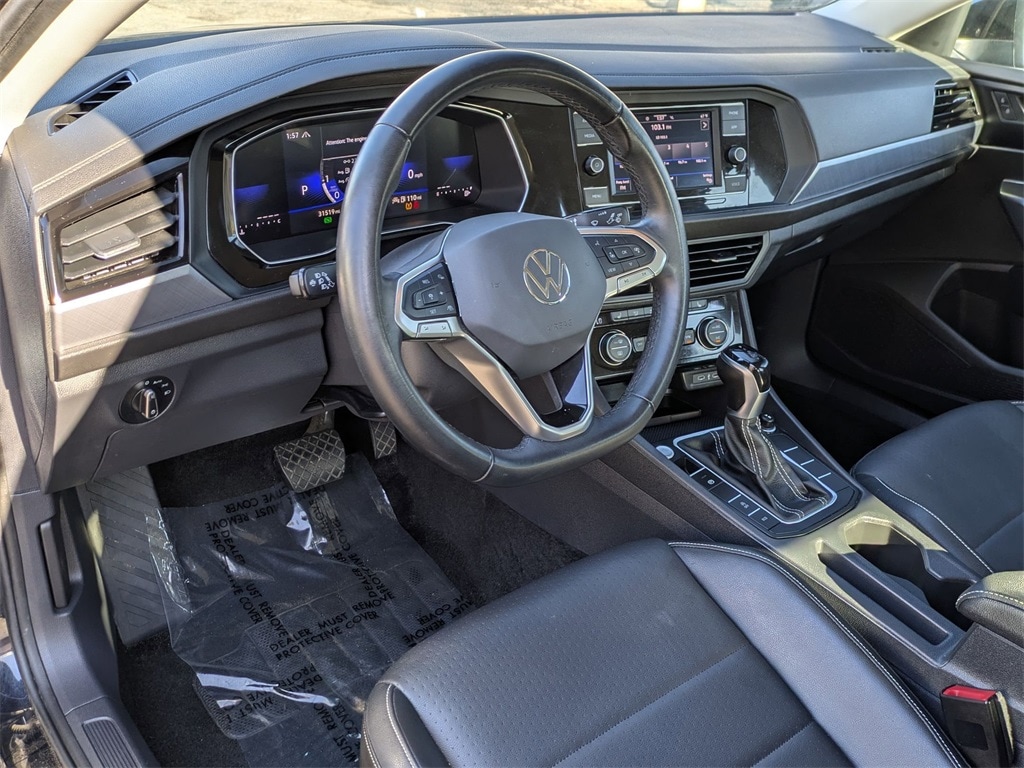 Thumbnail: 2024 Volkswagen Jetta - 14