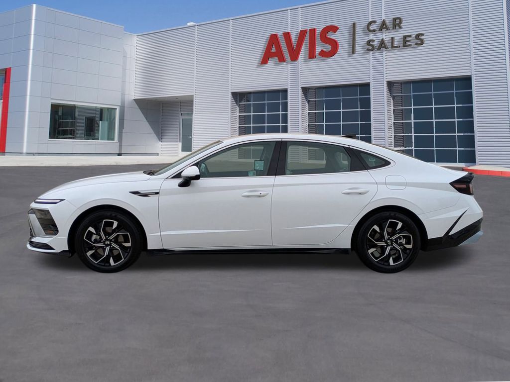 Thumbnail: 2025 Hyundai Sonata - 10