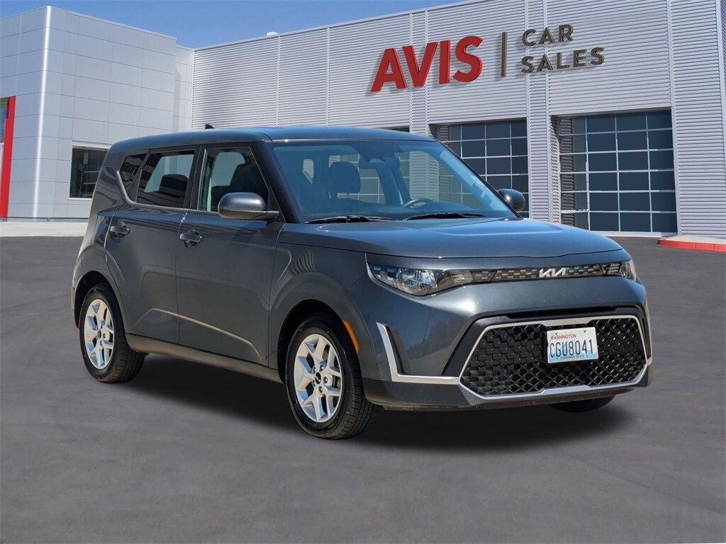 Thumbnail: 2023 Kia Soul - 3