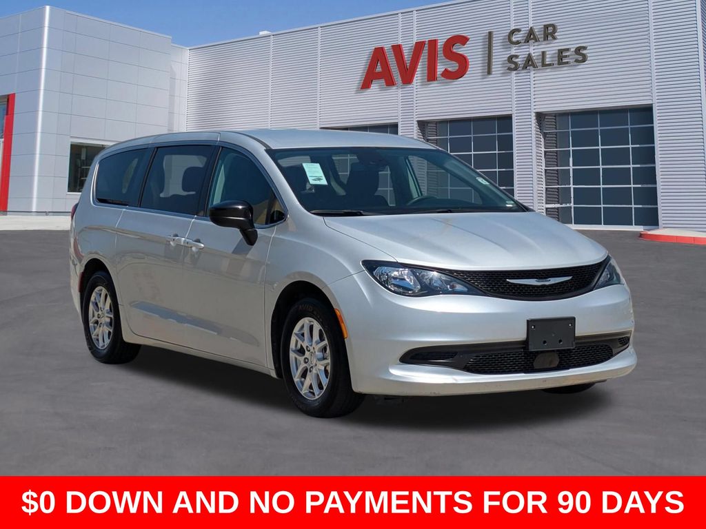 Thumbnail: 2024 Chrysler Voyager - 3