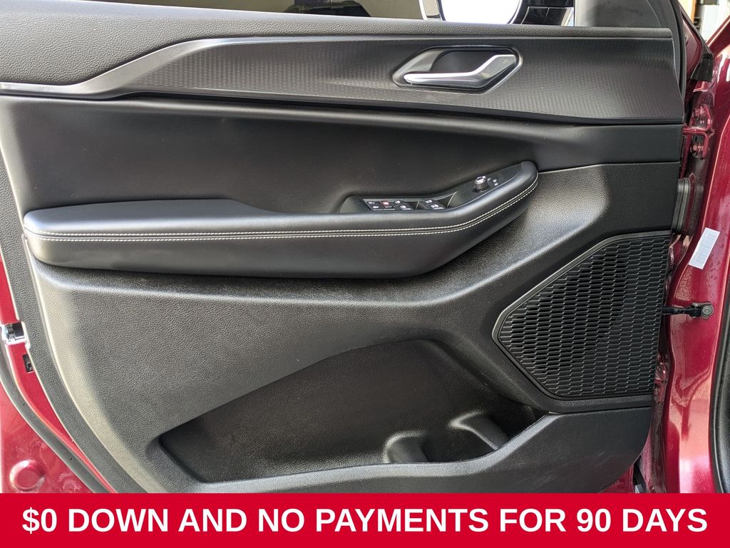 2025 Jeep Grand Cherokee Altitude - Photo 11