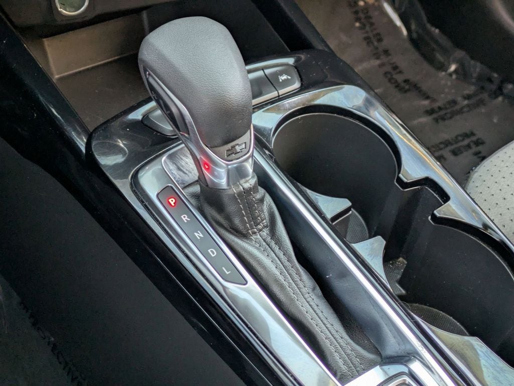 Thumbnail: 2025 Chevrolet Trax - 18