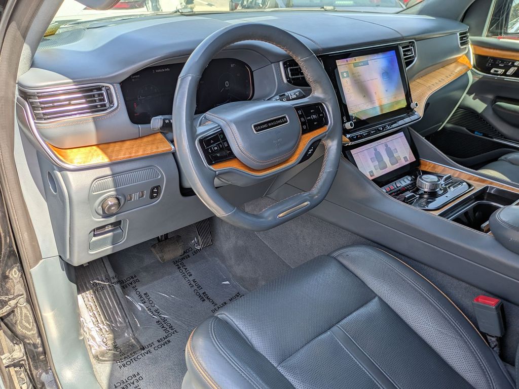 Thumbnail: 2023 Jeep Grand Wagoneer - 14