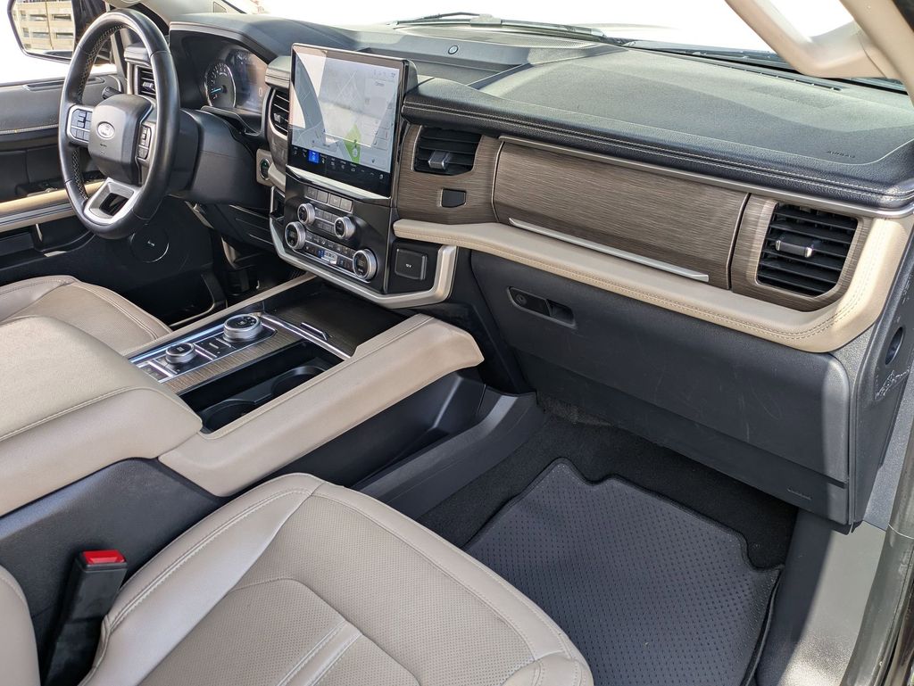 Thumbnail: 2024 Ford Expedition - 29