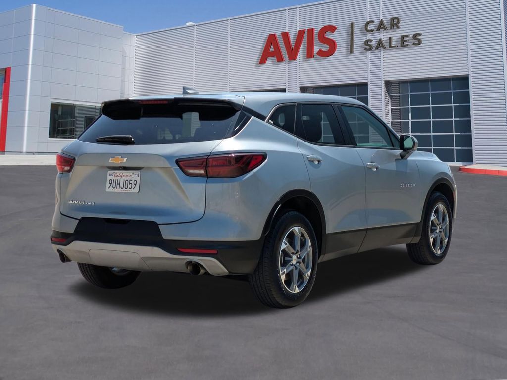 Thumbnail: 2025 Chevrolet Blazer - 6