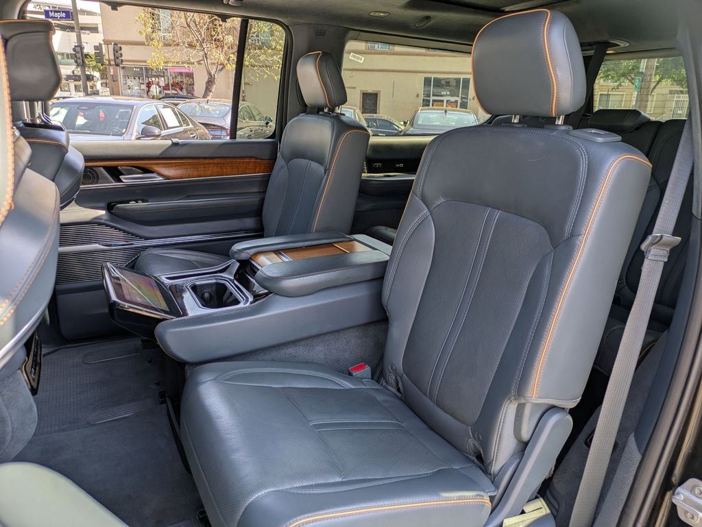 Thumbnail: 2023 Jeep Grand Wagoneer - 24