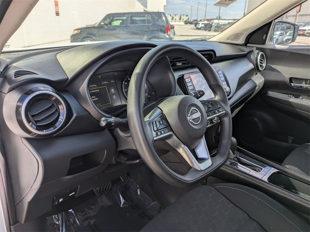 Thumbnail: 2024 Nissan Kicks - 16