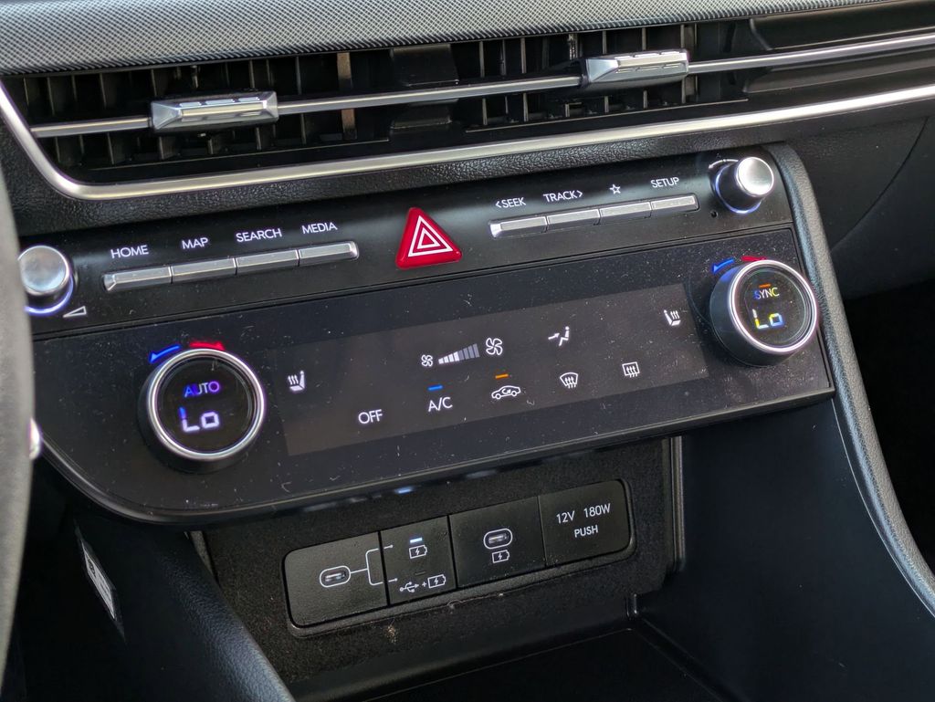 Thumbnail: 2025 Hyundai Sonata - 17