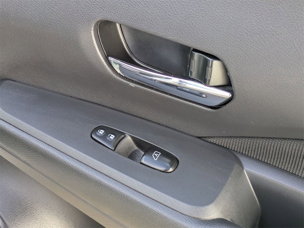 Thumbnail: 2024 Nissan Kicks - 31