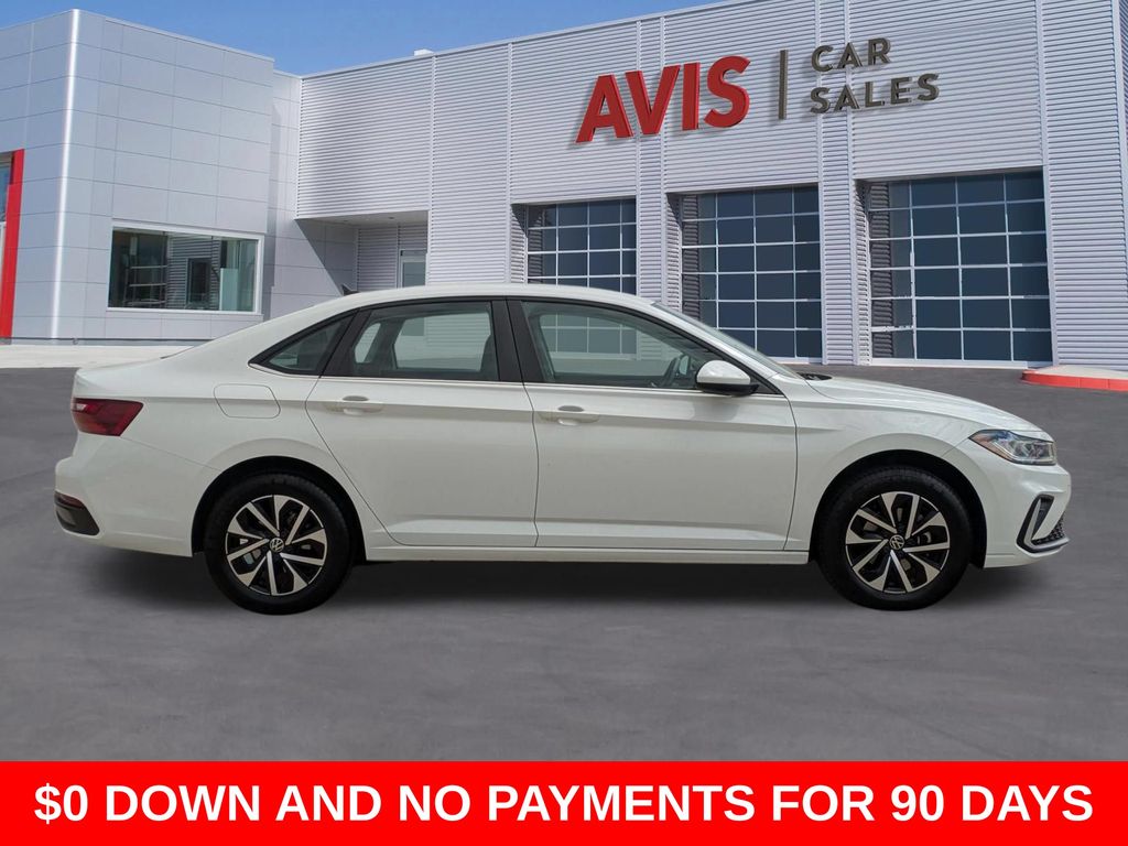 Thumbnail: 2025 Volkswagen Jetta - 5