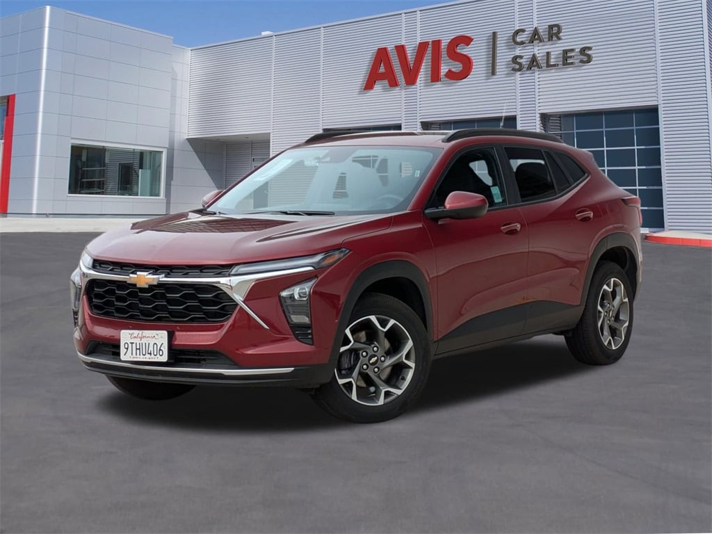 2025 Chevrolet Trax LT's photo