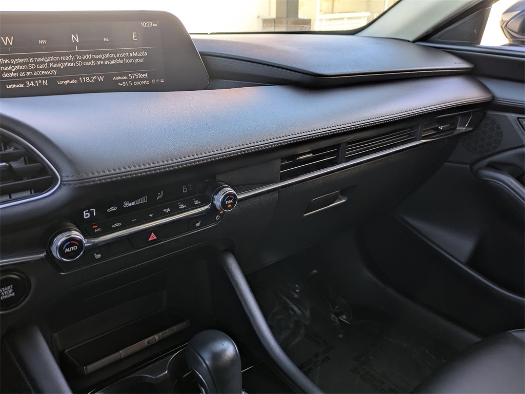 Thumbnail: 2025 Mazda Mazda3 - 15