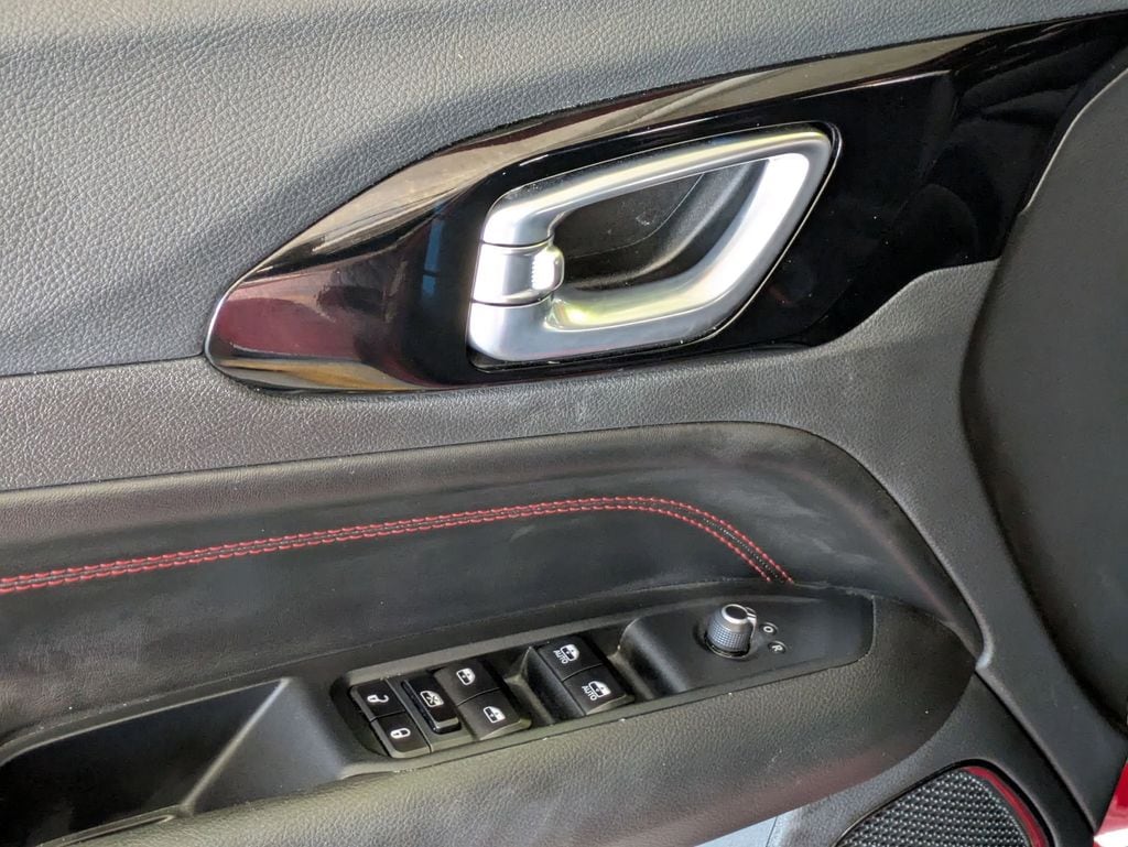 Thumbnail: 2025 Jeep Compass - 13
