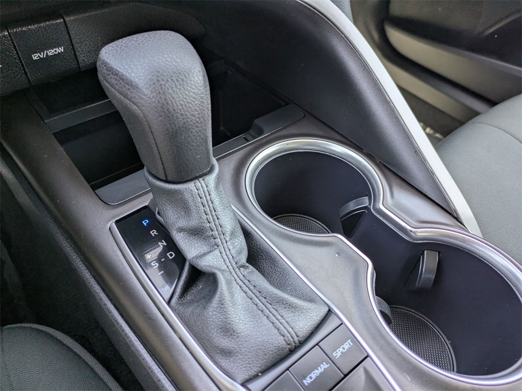 Thumbnail: 2024 Toyota Camry - 20