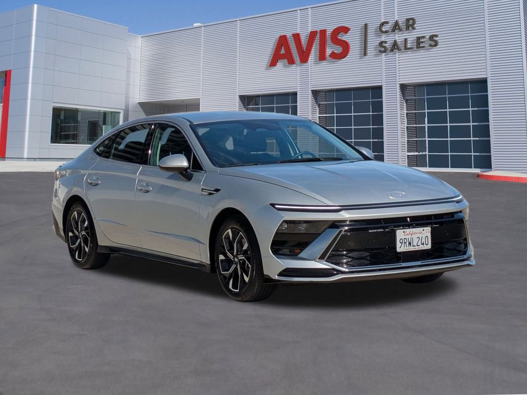 Thumbnail: 2025 Hyundai Sonata - 3