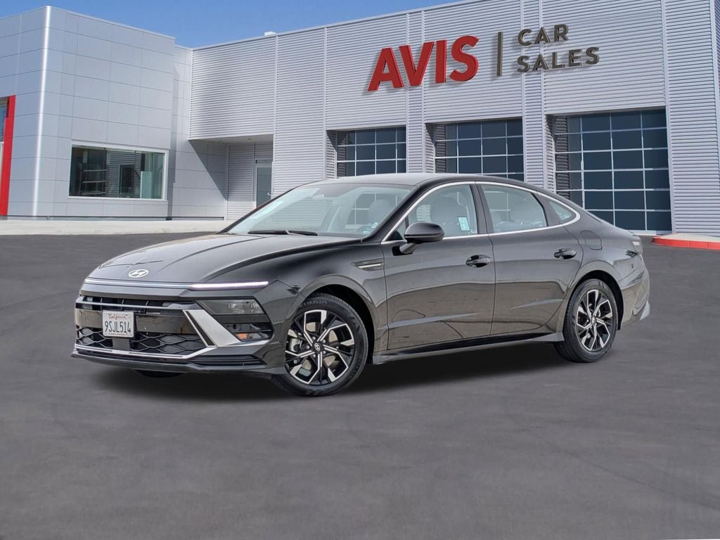 2025 Hyundai Sonata SEL's photo