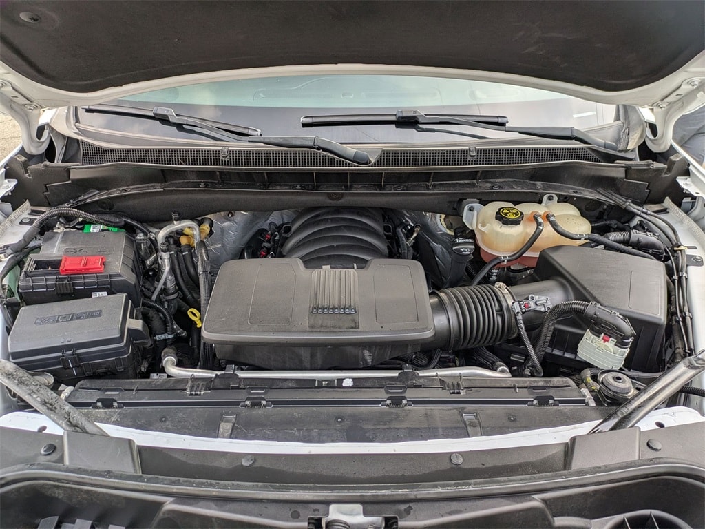 Thumbnail: 2023 Chevrolet Tahoe - 30