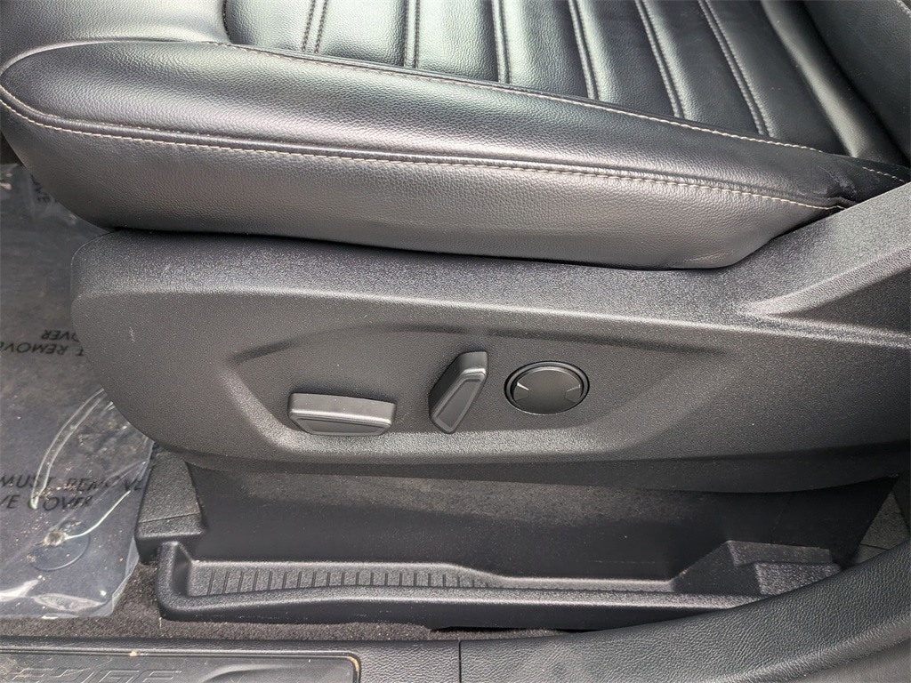 Thumbnail: 2024 Ford Edge - 14