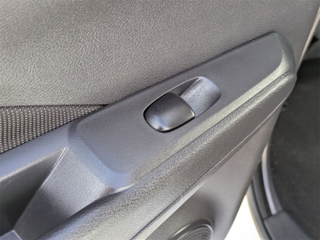 Thumbnail: 2024 Nissan Kicks - 26