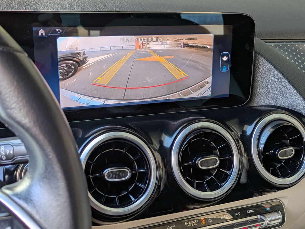 Thumbnail: 2025 Mercedes-Benz GLA - 16