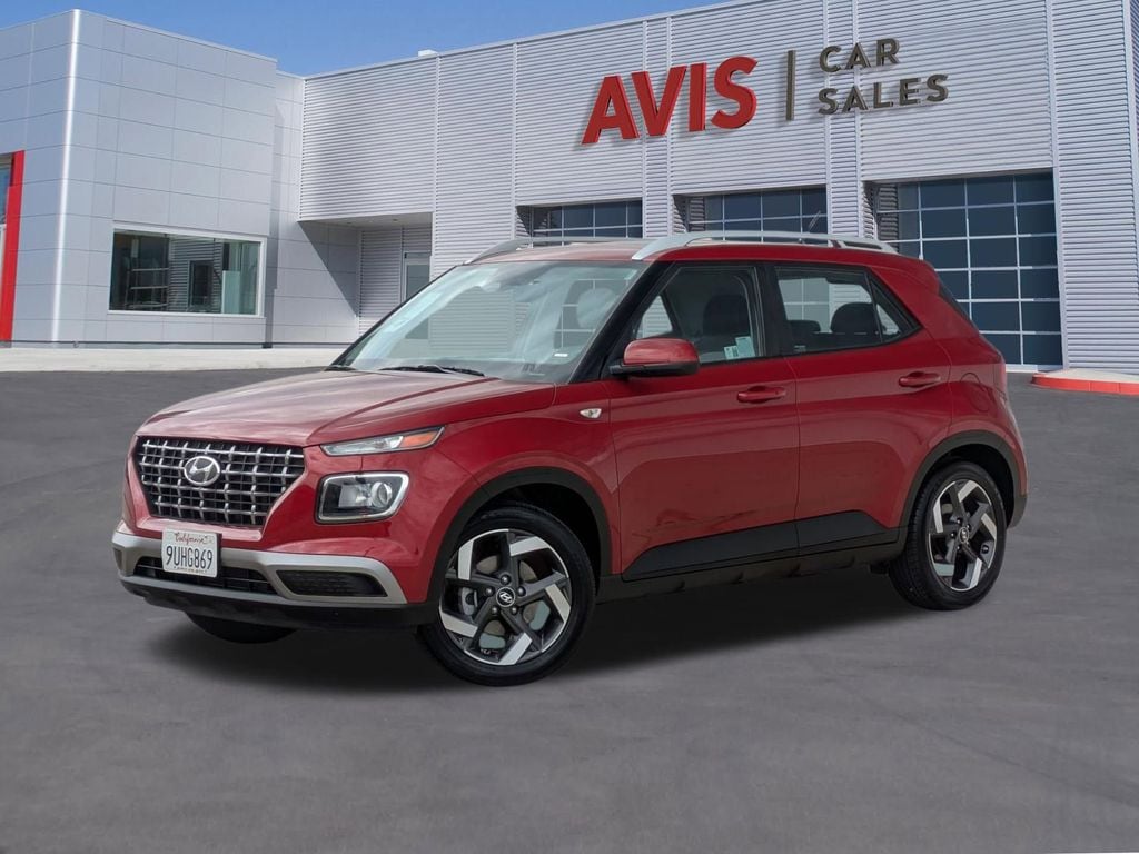 2025 Hyundai Venue SEL IVT's photo