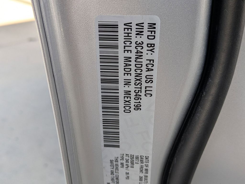 Thumbnail: 2025 Jeep Compass - 32