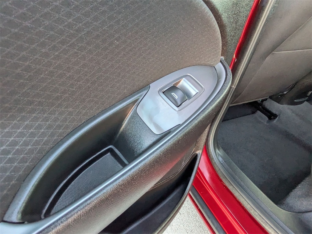 Thumbnail: 2024 Chevrolet Malibu - 28