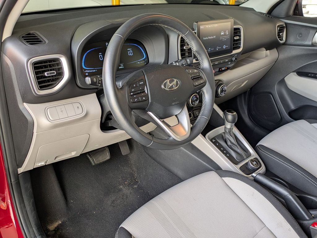 Thumbnail: 2025 Hyundai Venue - 14