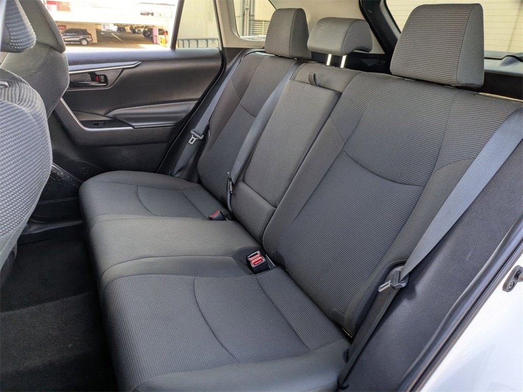 Thumbnail: 2024 Toyota RAV4 - 24