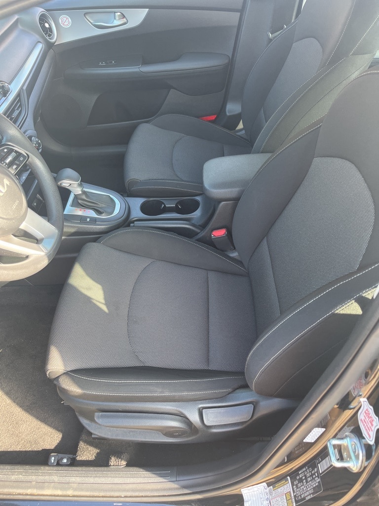 Thumbnail: 2024 Kia Forte - 5