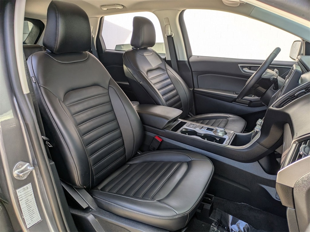 Thumbnail: 2024 Ford Edge - 28