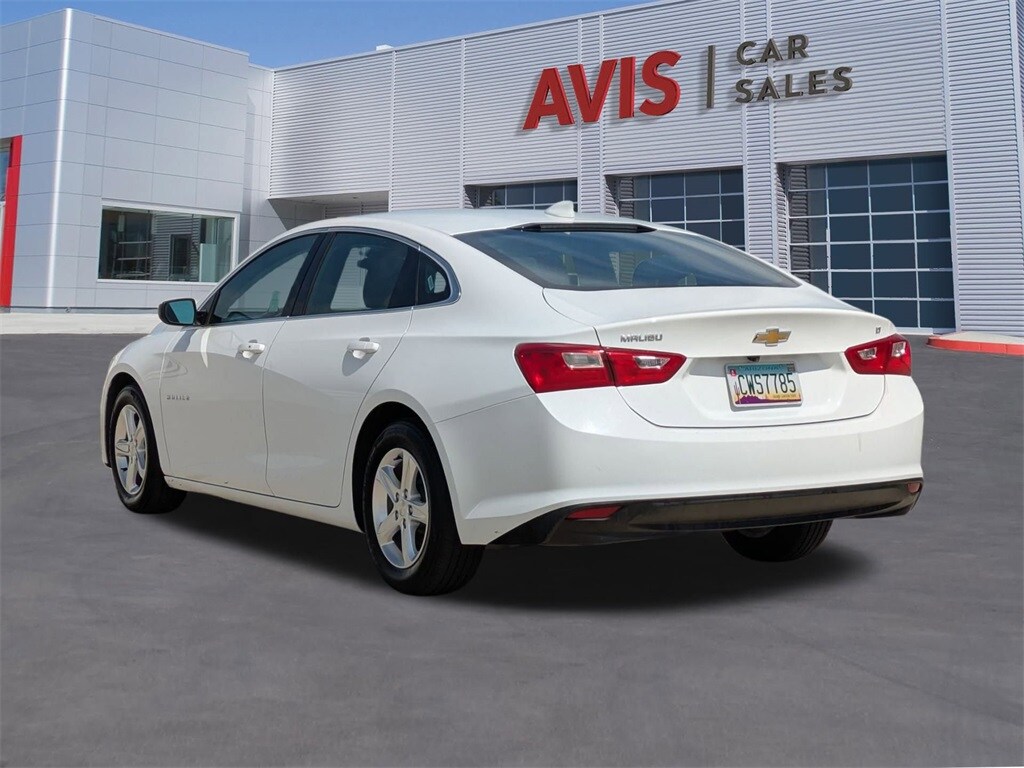Thumbnail: 2023 Chevrolet Malibu - 9