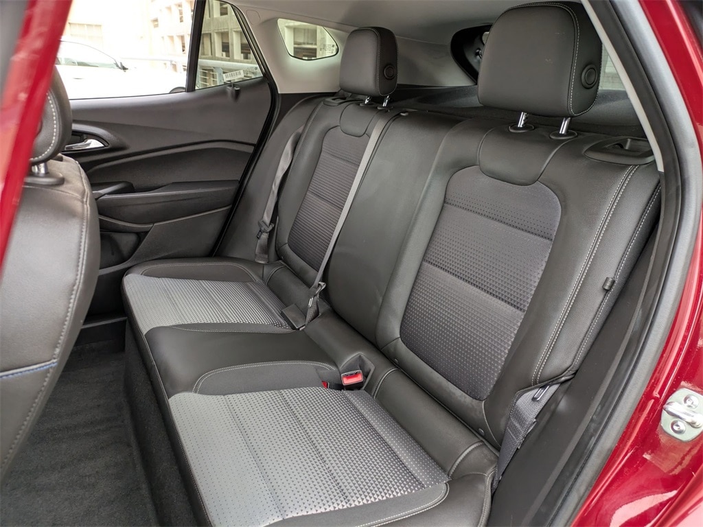 Thumbnail: 2025 Chevrolet Trax - 24