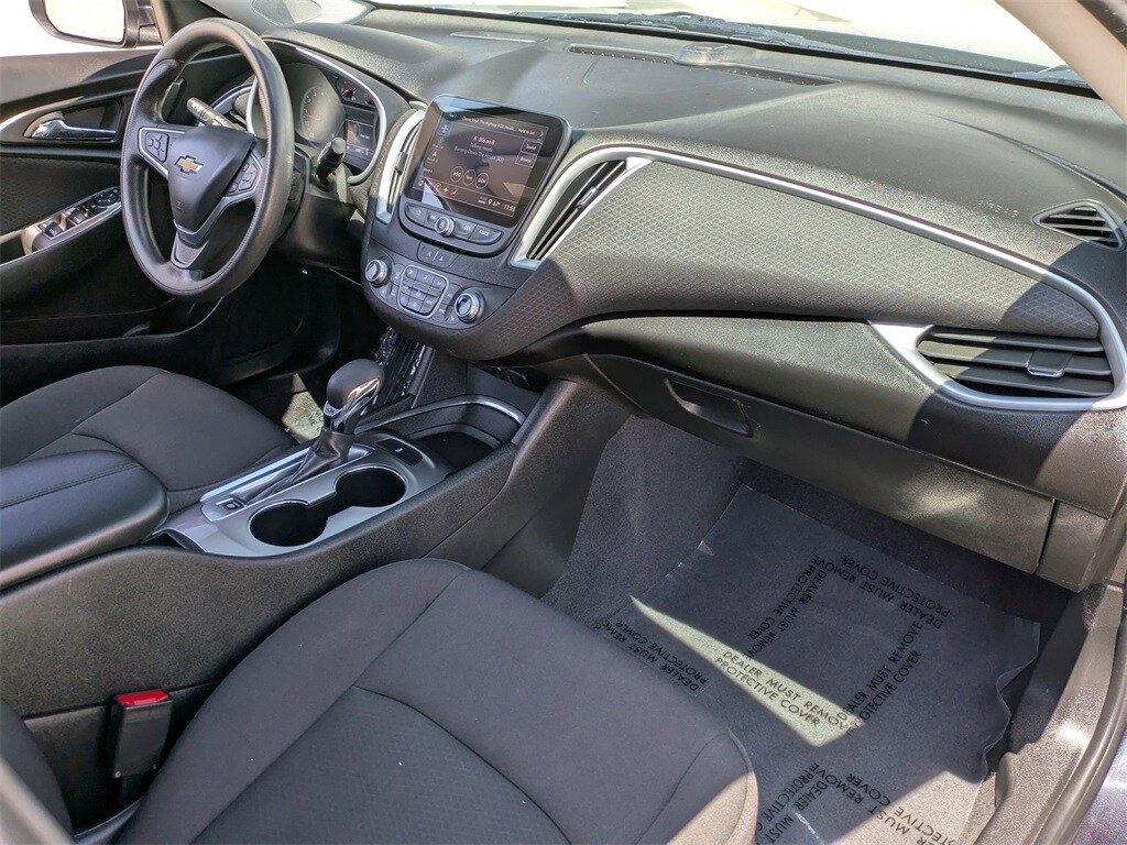 Thumbnail: 2023 Chevrolet Malibu - 29